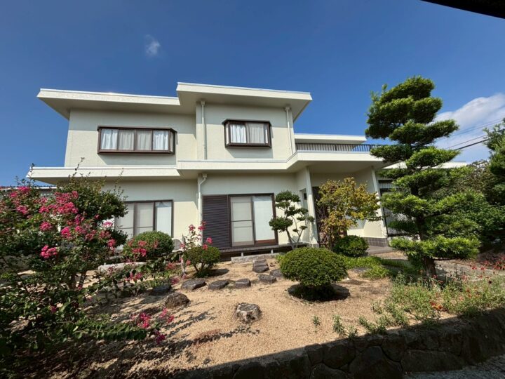 香川県高松市檀紙町I様邸　外壁塗装/付帯部塗装/防水工事/竪樋工事/シール工事