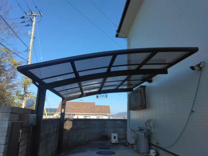 カーポートポリカ